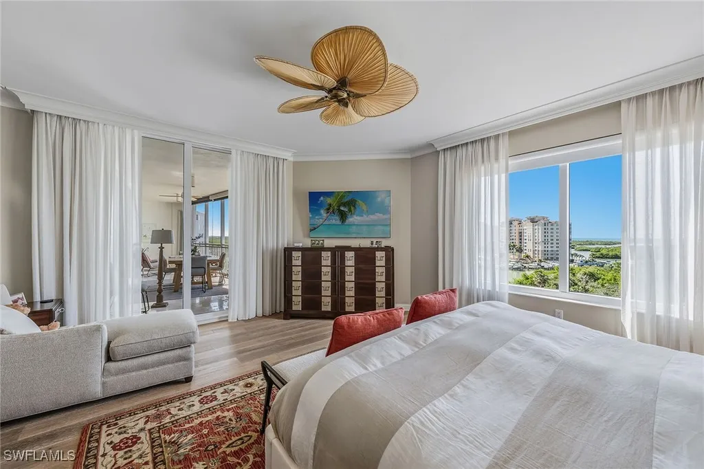 13675 Vanderbilt Drive Naples FL 34110