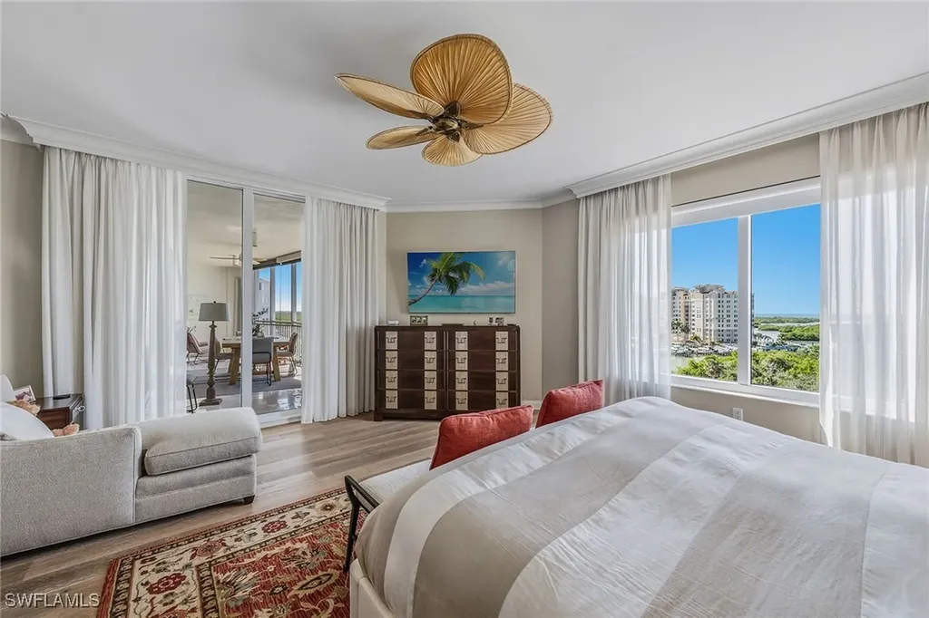 13675 Vanderbilt Drive Naples FL 34110