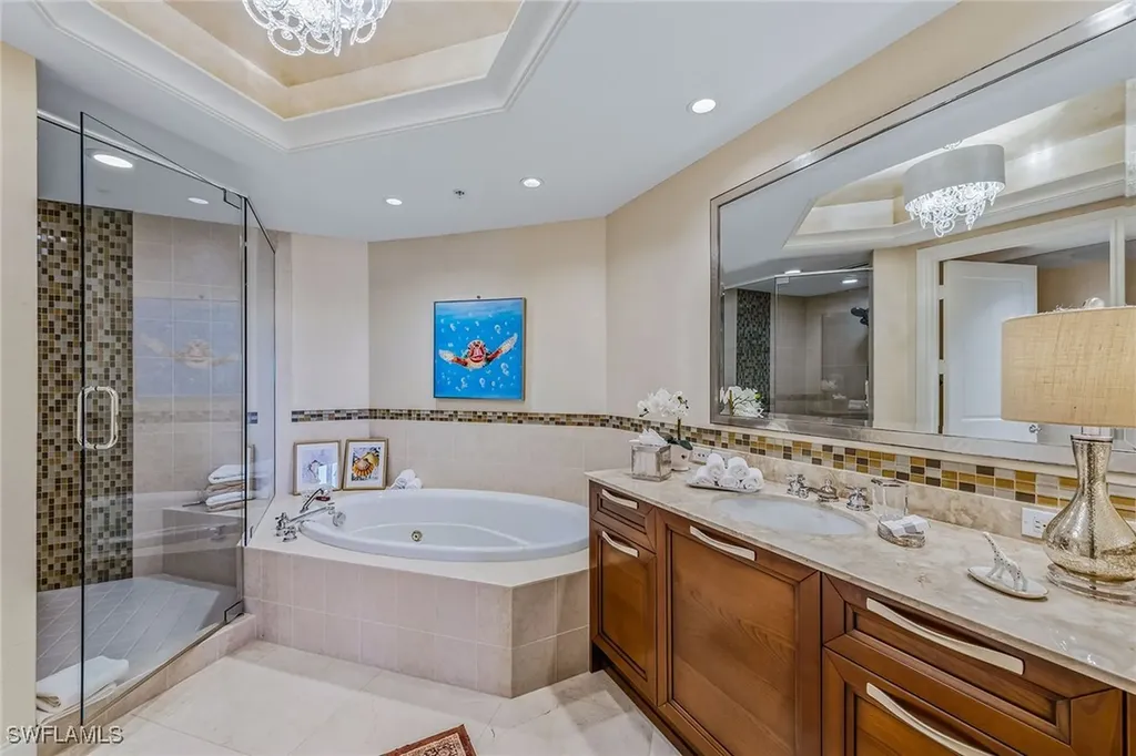 13675 Vanderbilt Drive Naples FL 34110