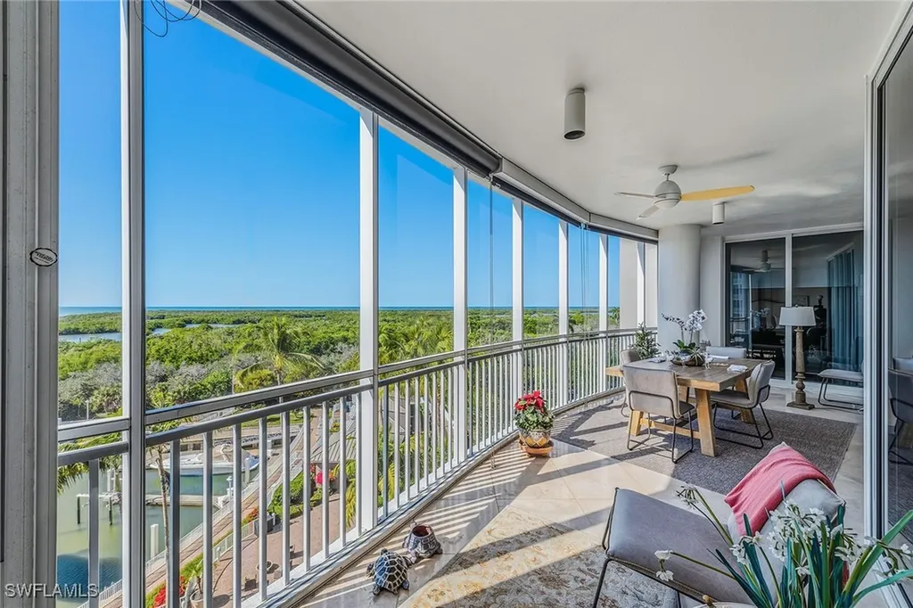 13675 Vanderbilt Drive Naples FL 34110