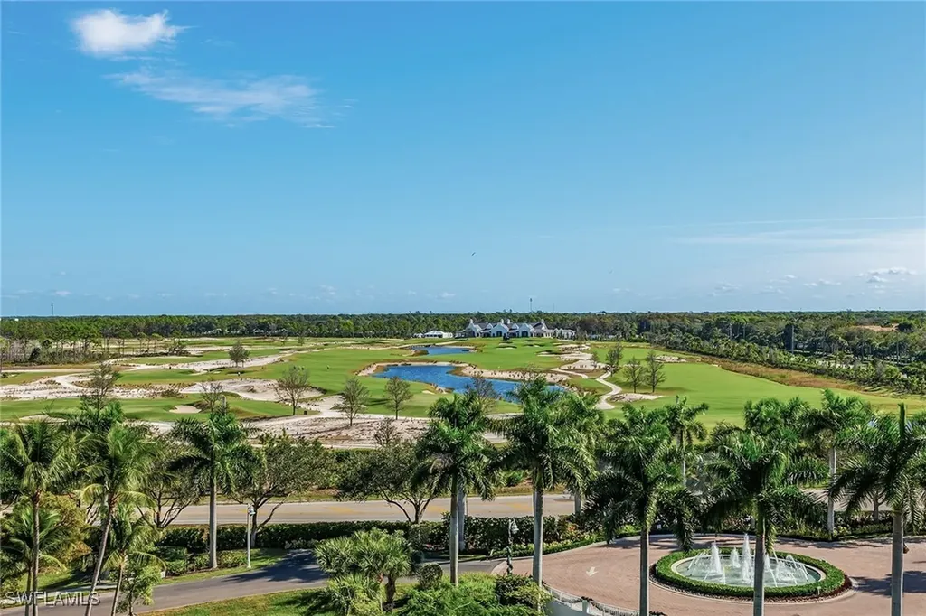 13675 Vanderbilt Drive Naples FL 34110