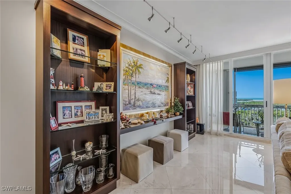 13675 Vanderbilt Drive Naples FL 34110