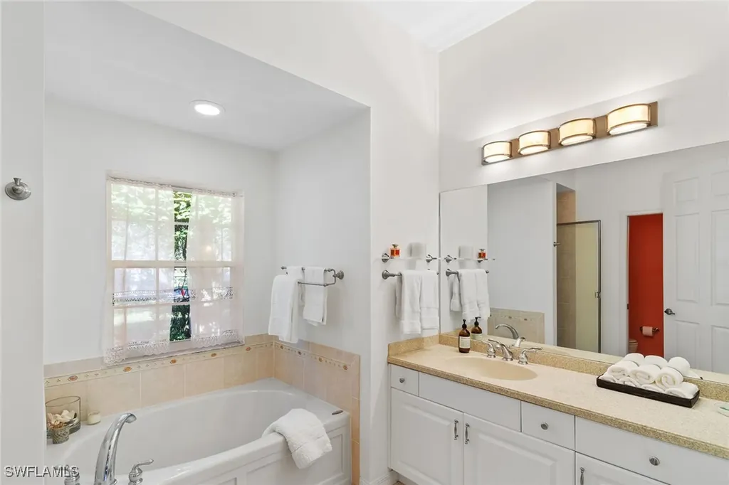 8840 Mariposa Court Naples FL 34113