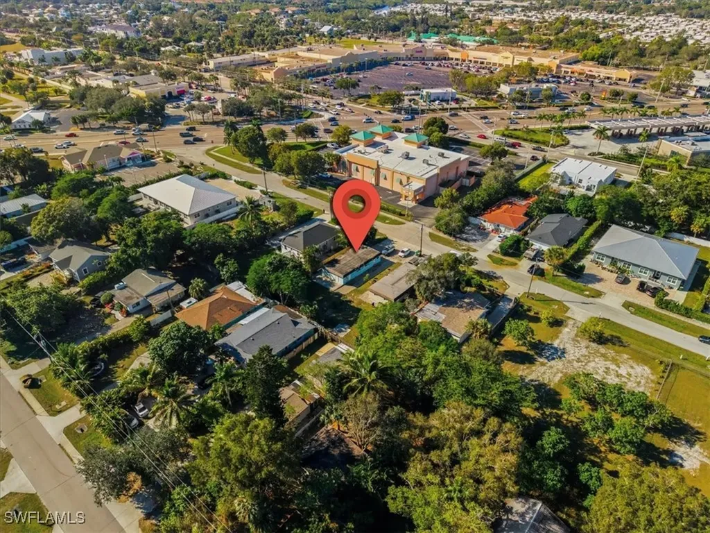 2495 Bayside Street Naples FL 34112