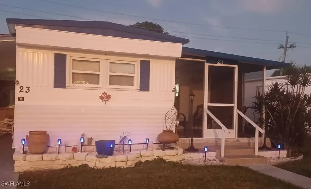 23 Enchanting Boulevard Naples FL 34112