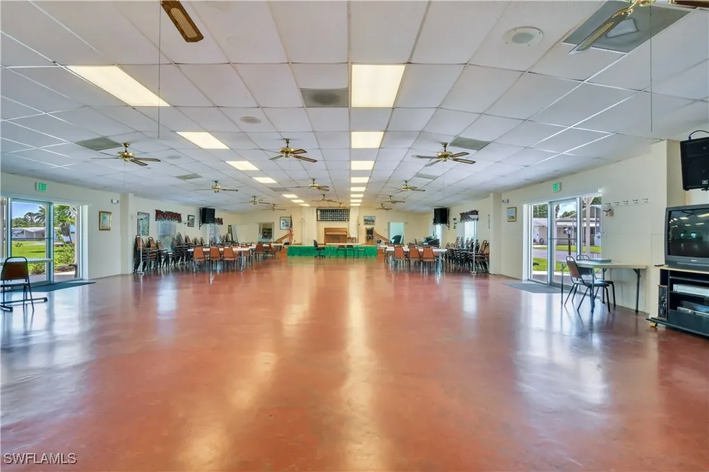 23 Enchanting Boulevard Naples FL 34112