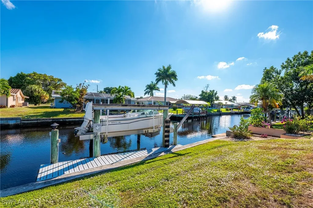 4548 Gulf Avenue North Fort Myers FL 33903