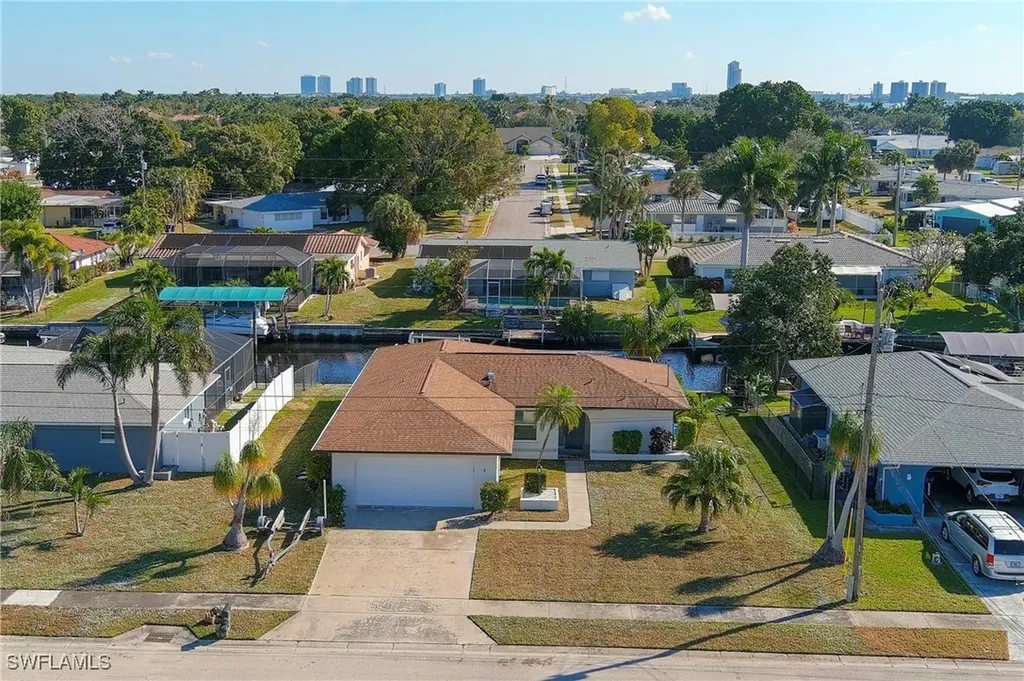 4548 Gulf Avenue North Fort Myers FL 33903