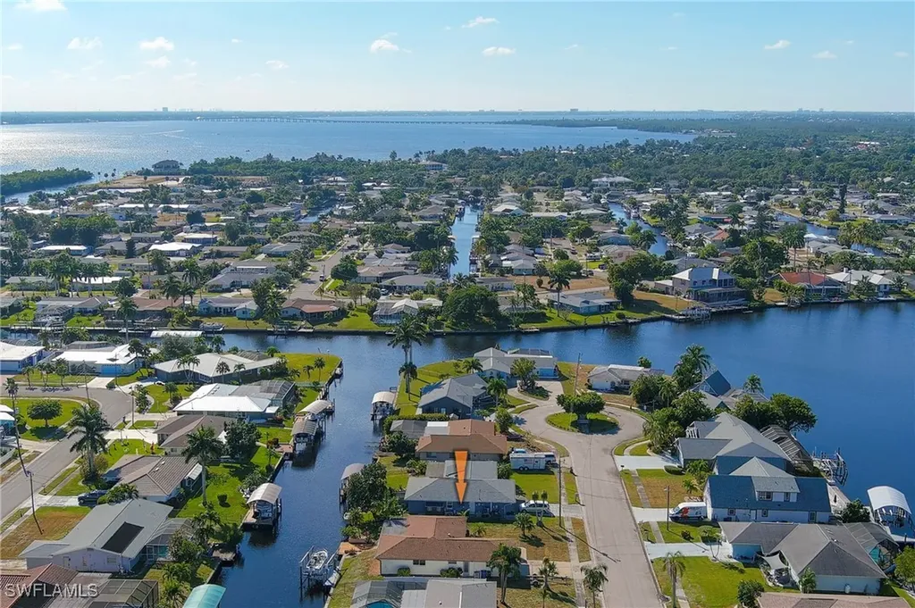 4548 Gulf Avenue North Fort Myers FL 33903