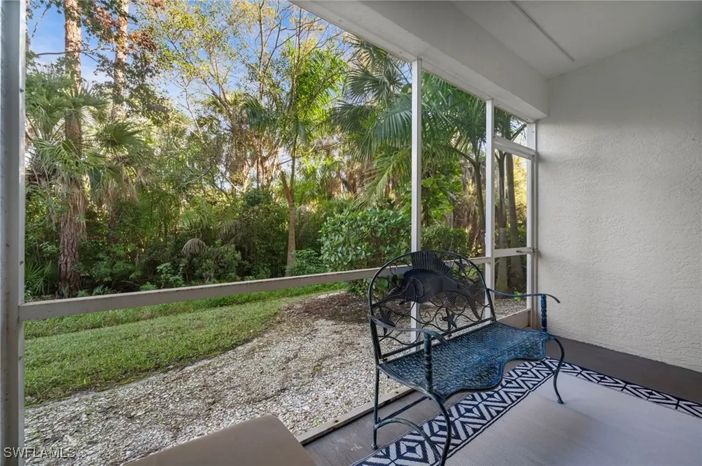 4520 Botanical Place Circle Naples FL 34112