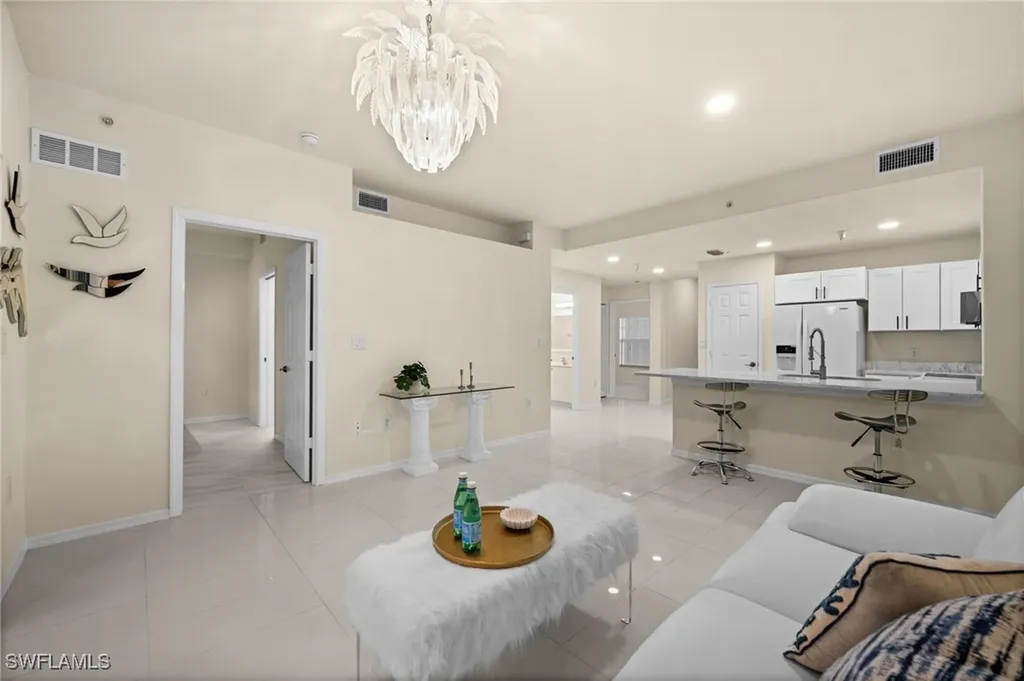 4520 Botanical Place Circle Naples FL 34112