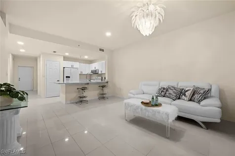 4520 Botanical Place Circle Naples FL 34112
