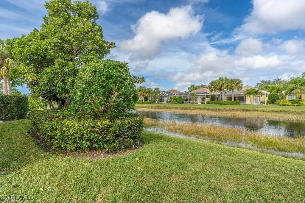 7687 Hernando Court Naples FL 34114