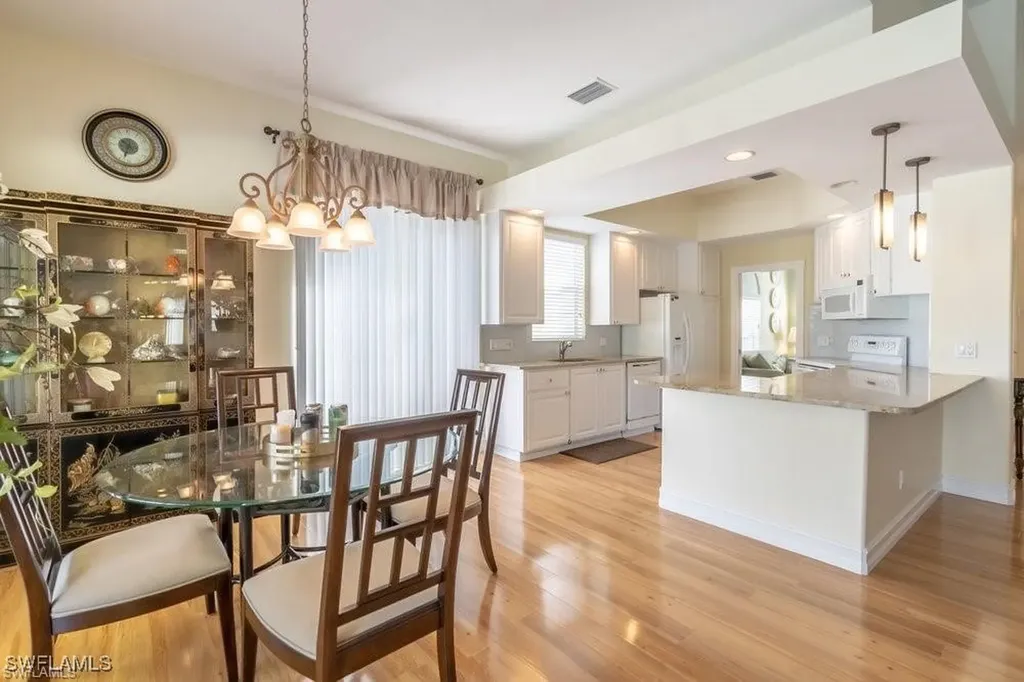 7687 Hernando Court Naples FL 34114