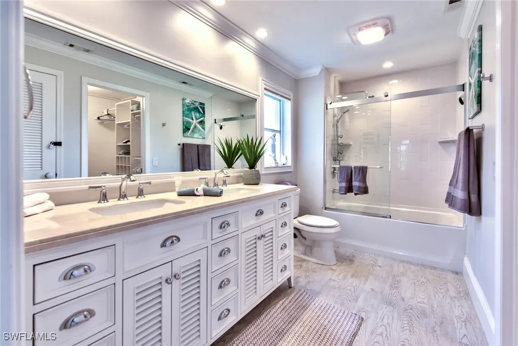 1614 Forest Lakes Boulevard Naples FL 34105