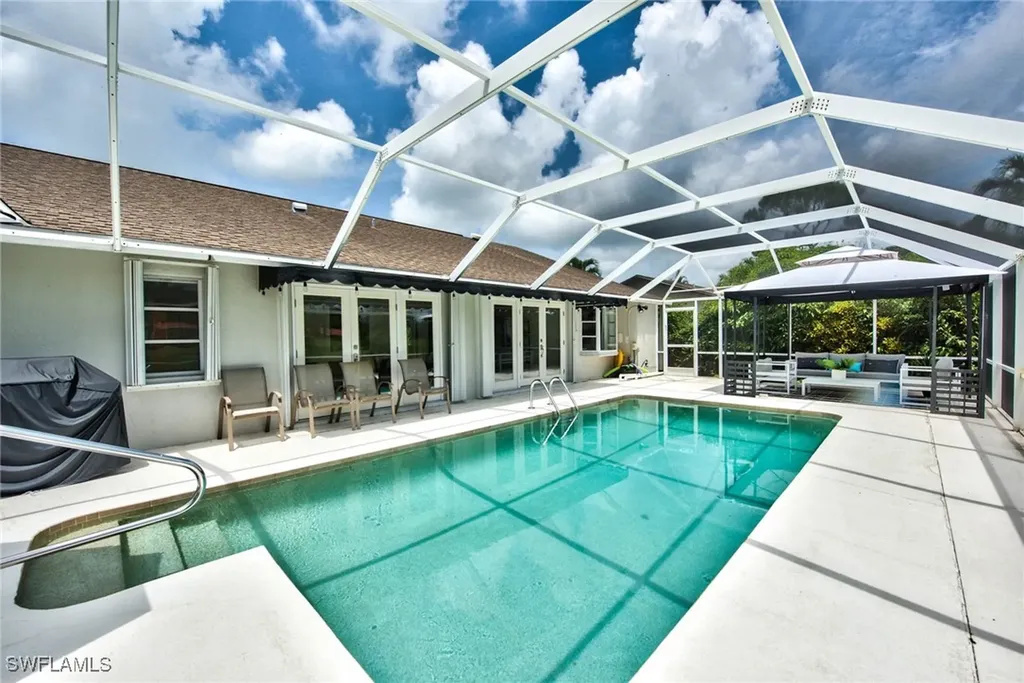 1614 Forest Lakes Boulevard Naples FL 34105
