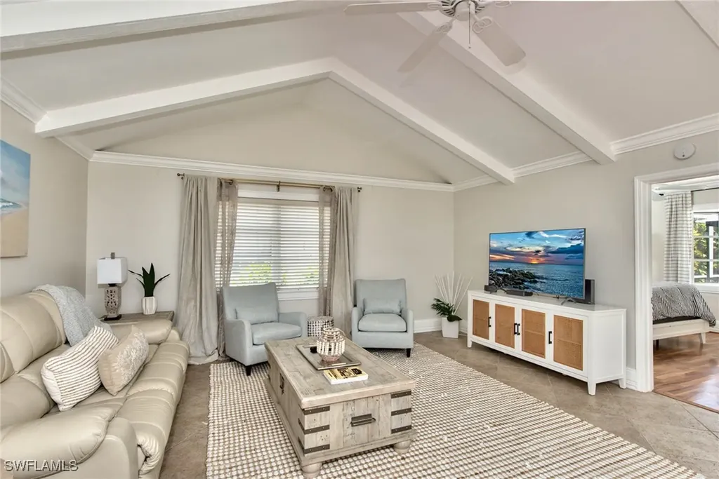 1614 Forest Lakes Boulevard Naples FL 34105