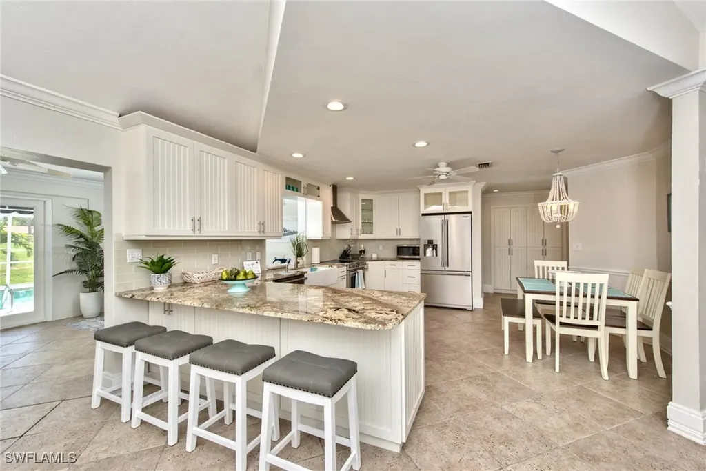 1614 Forest Lakes Boulevard Naples FL 34105