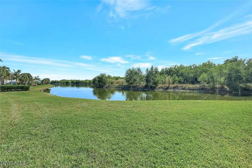 3344 Kumamoto Lane Naples FL 34114