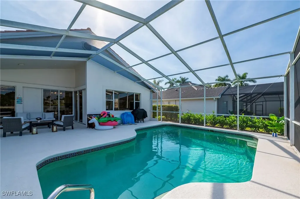 1526 Vintage Lane Naples FL 34104