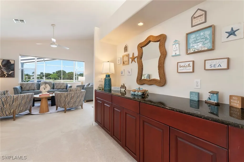 1526 Vintage Lane Naples FL 34104
