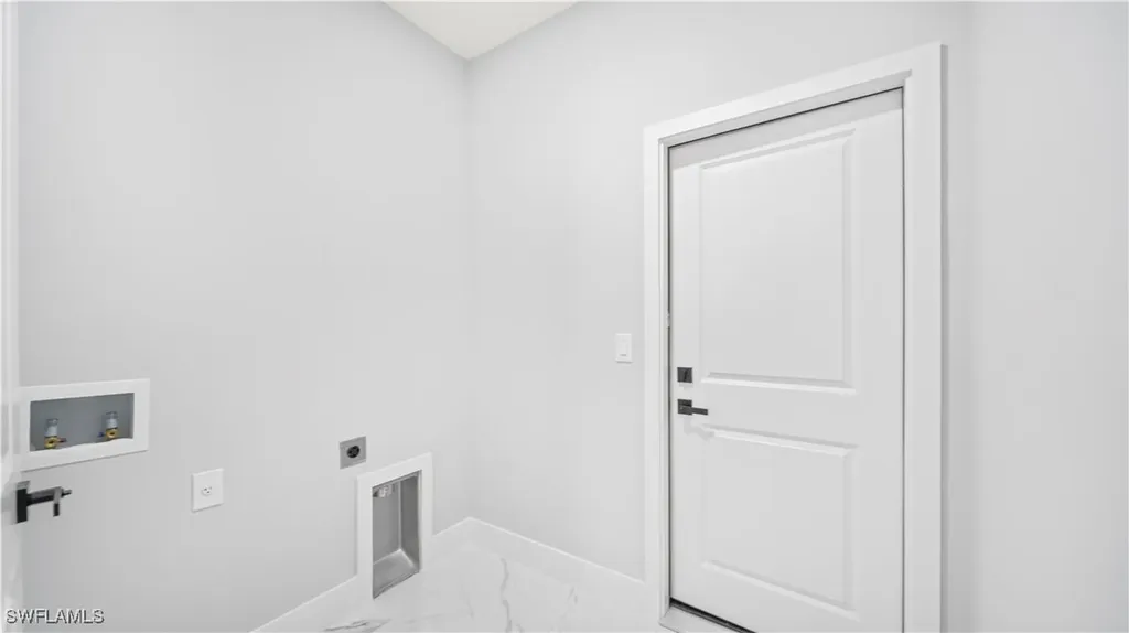 539 Hutton Street E Lehigh Acres FL 33974