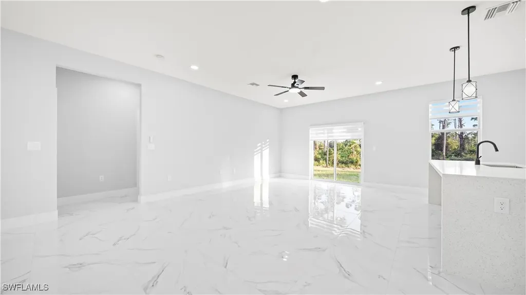 539 Hutton Street E Lehigh Acres FL 33974