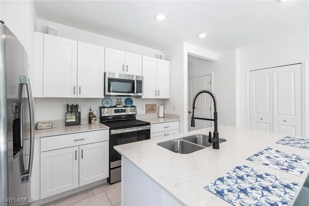 14239 Oviedo Place Fort Myers FL 33905