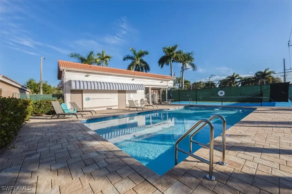 1321 Naples Lake Drive Naples FL 34104