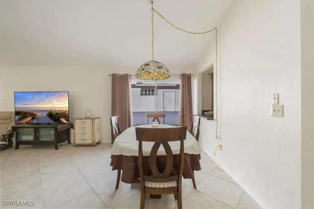 1321 Naples Lake Drive Naples FL 34104
