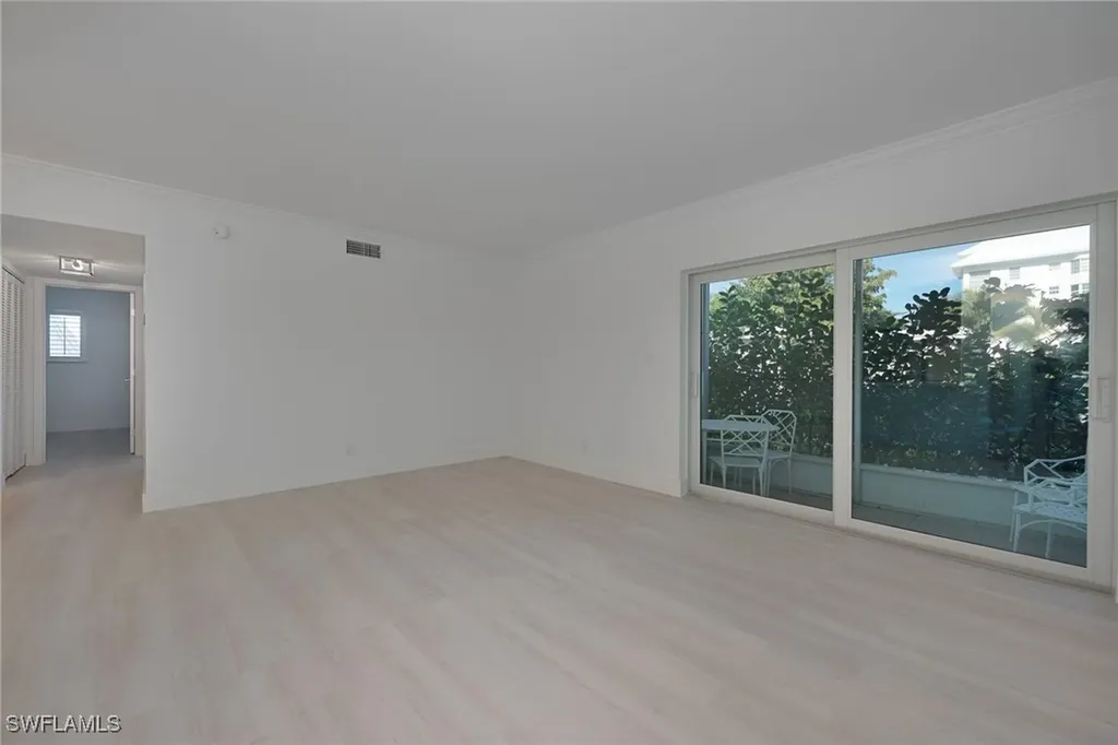 1100 Gulf Shore Boulevard N Naples FL 34103