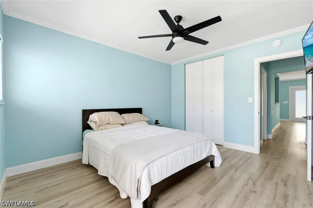 473 12th Avenue S Naples FL 34102