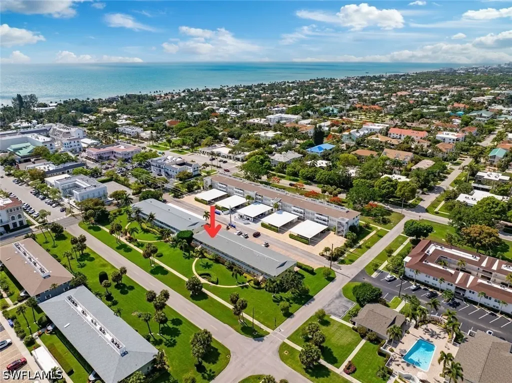 473 12th Avenue S Naples FL 34102