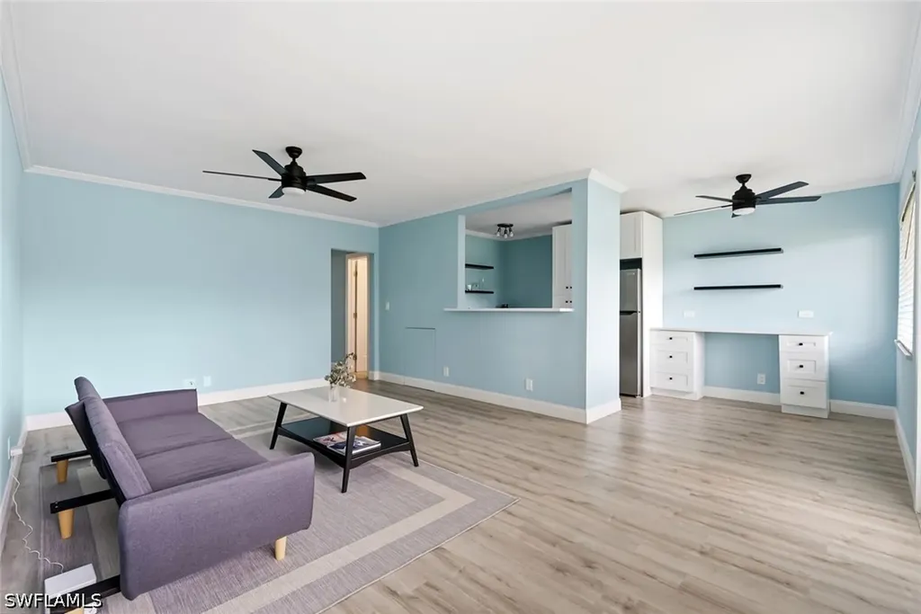 473 12th Avenue S Naples FL 34102