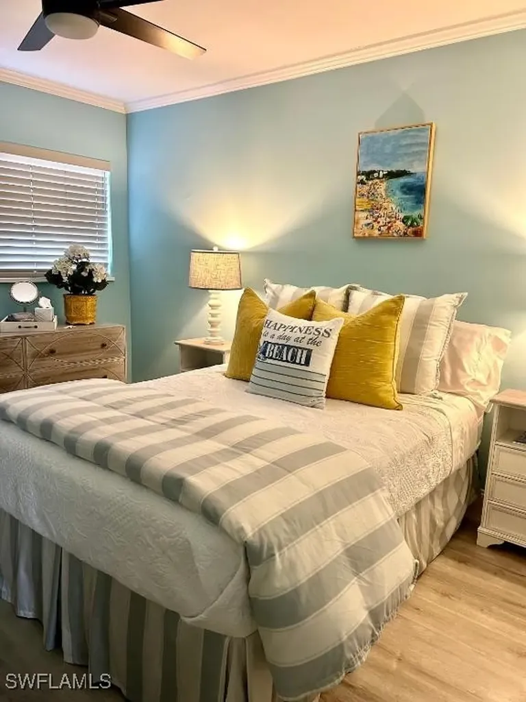 473 12th Avenue S Naples FL 34102