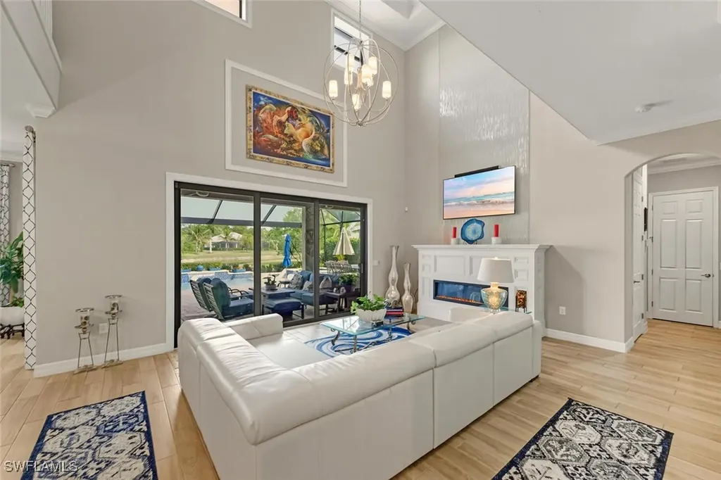 2115 Antigua Lane Naples FL 34120