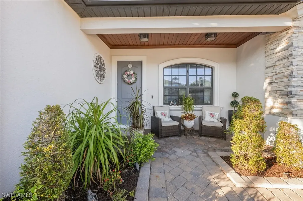 2115 Antigua Lane Naples FL 34120