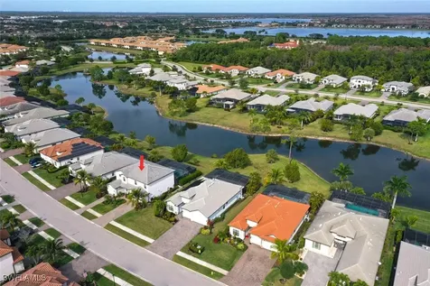 2115 Antigua Lane Naples FL 34120