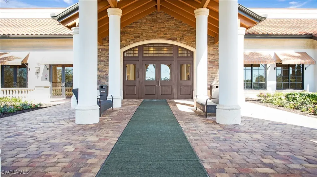 9496 Casoria Court Naples FL 34113