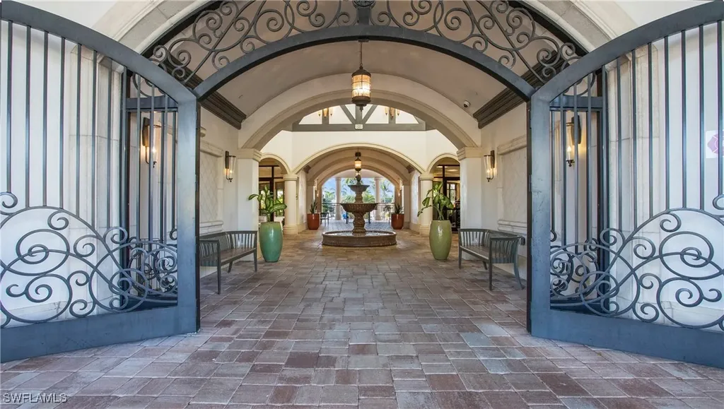 9496 Casoria Court Naples FL 34113