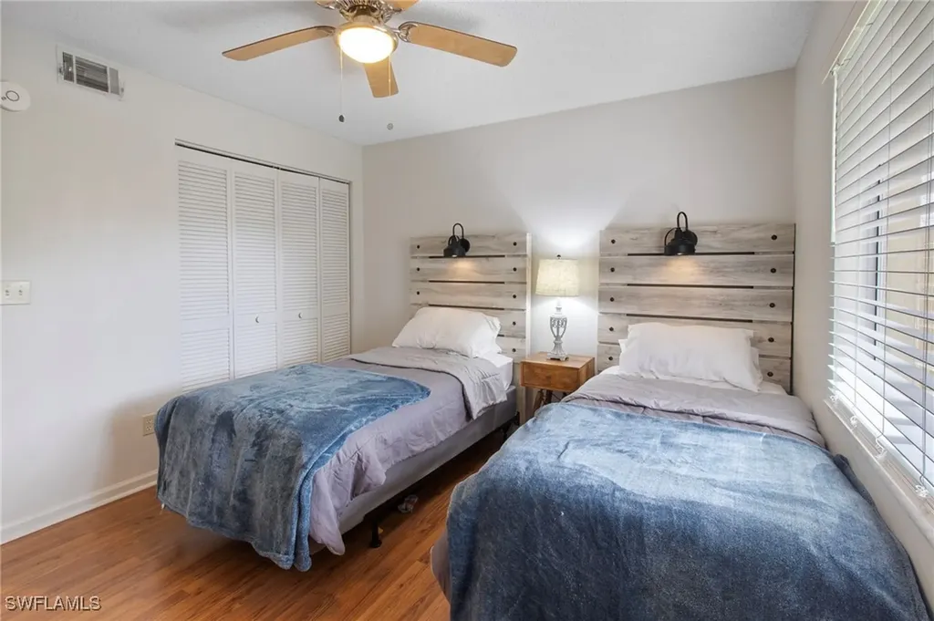 3705 Amberly Circle Naples FL 34112