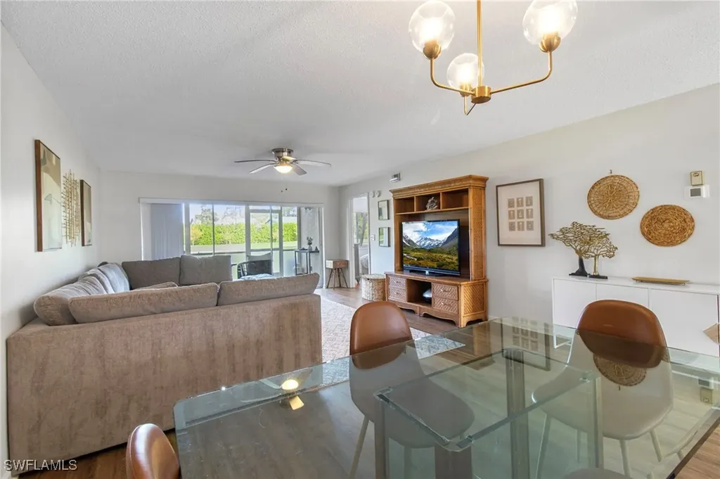 3705 Amberly Circle Naples FL 34112