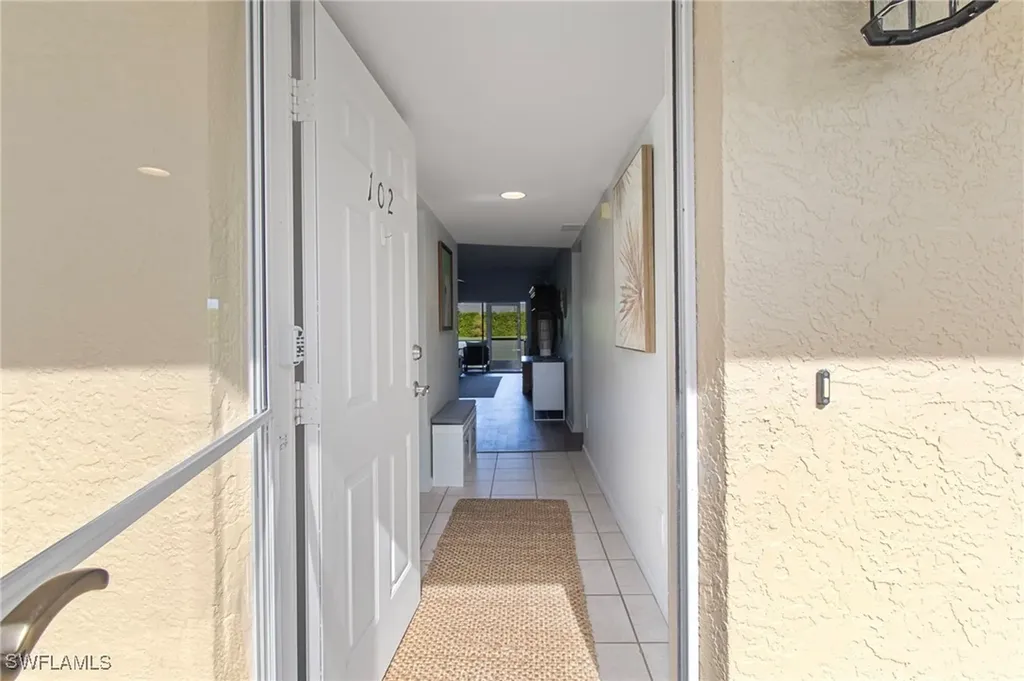 3705 Amberly Circle Naples FL 34112