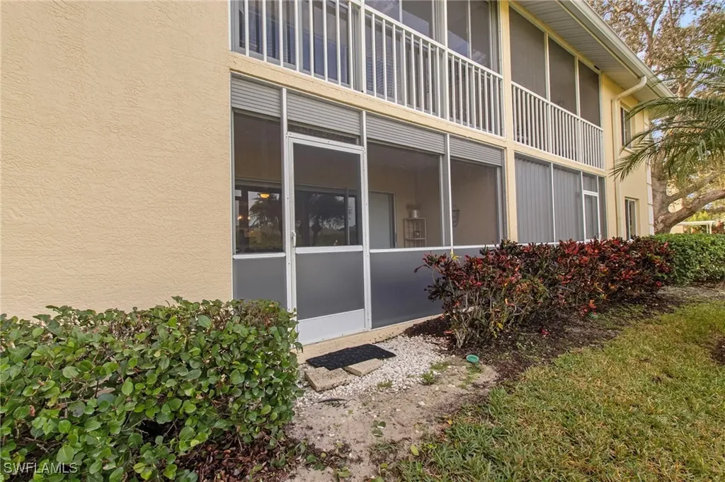 3705 Amberly Circle Naples FL 34112