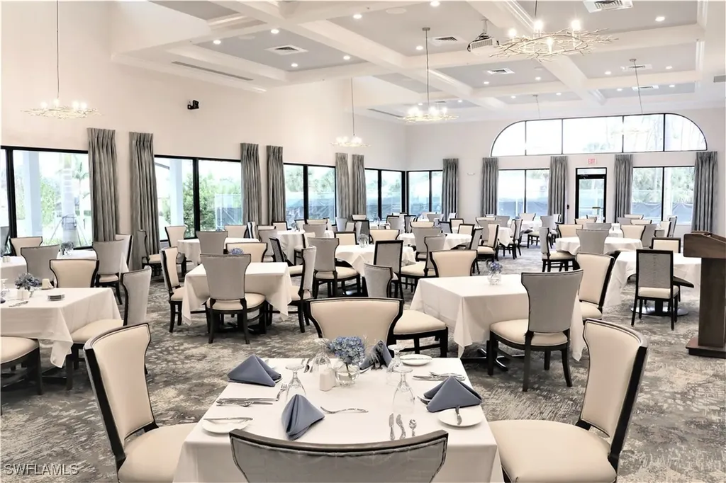 3705 Amberly Circle Naples FL 34112