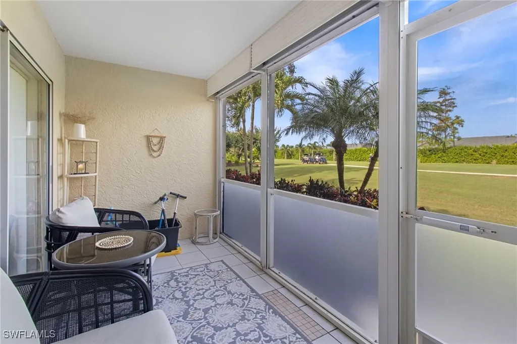 3705 Amberly Circle Naples FL 34112