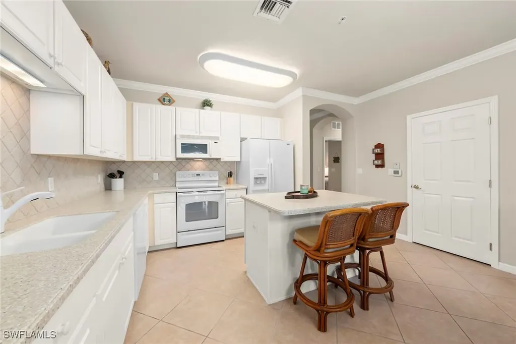 9601 Spanish Moss Way Bonita Springs FL 34135