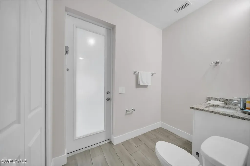 309 NE 15th Terrace Cape Coral FL 33909