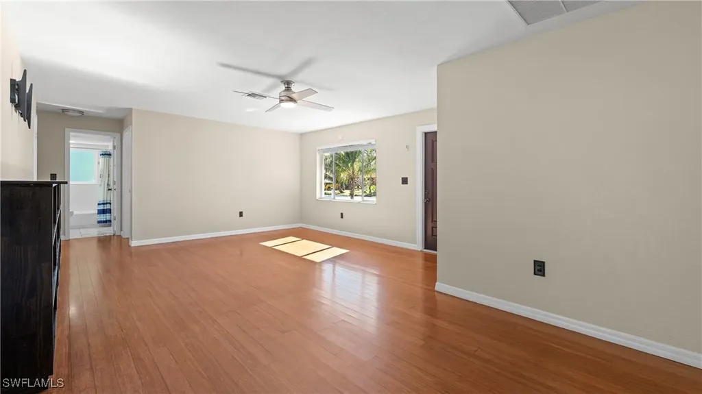1311 SE 33rd Terrace Cape Coral FL 33904