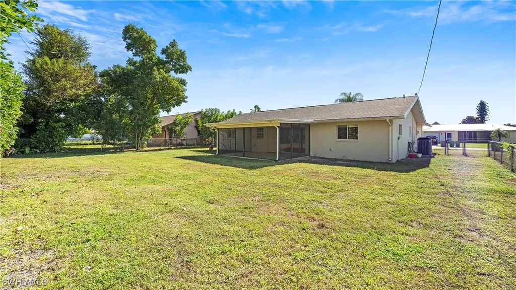 1311 SE 33rd Terrace Cape Coral FL 33904